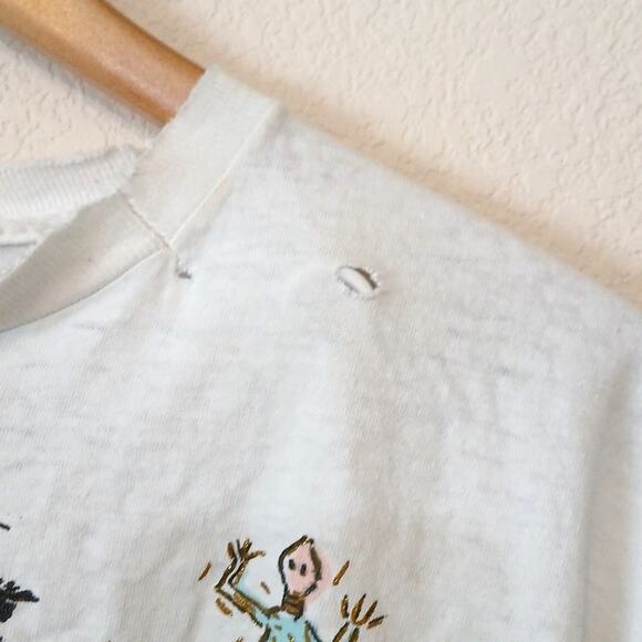 Vintage Diamond Dust native headdress sparkle graphic 1990 crop - Picture 7 of 7